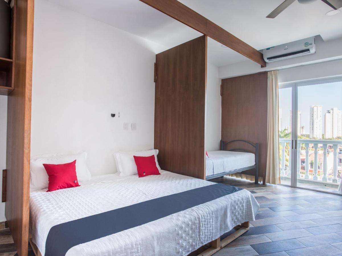 Capital O Cancun Ocean View, Cancún Eksteriør billede A bedroom at the hotel